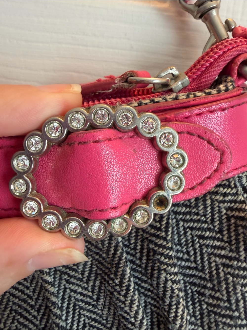 Y2K Pink Accent Herringbone Shoulder Bag - Picture 3 of 5